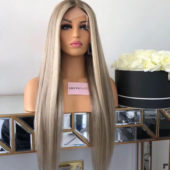 Lilly Hair Official Courtney Wig - Picture 1 of 12